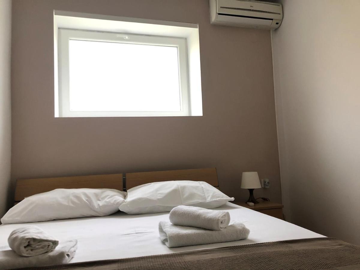 Apartmani I Sobe Ivancic1 โนวีวีโนดอลสกี ภายนอก รูปภาพ
