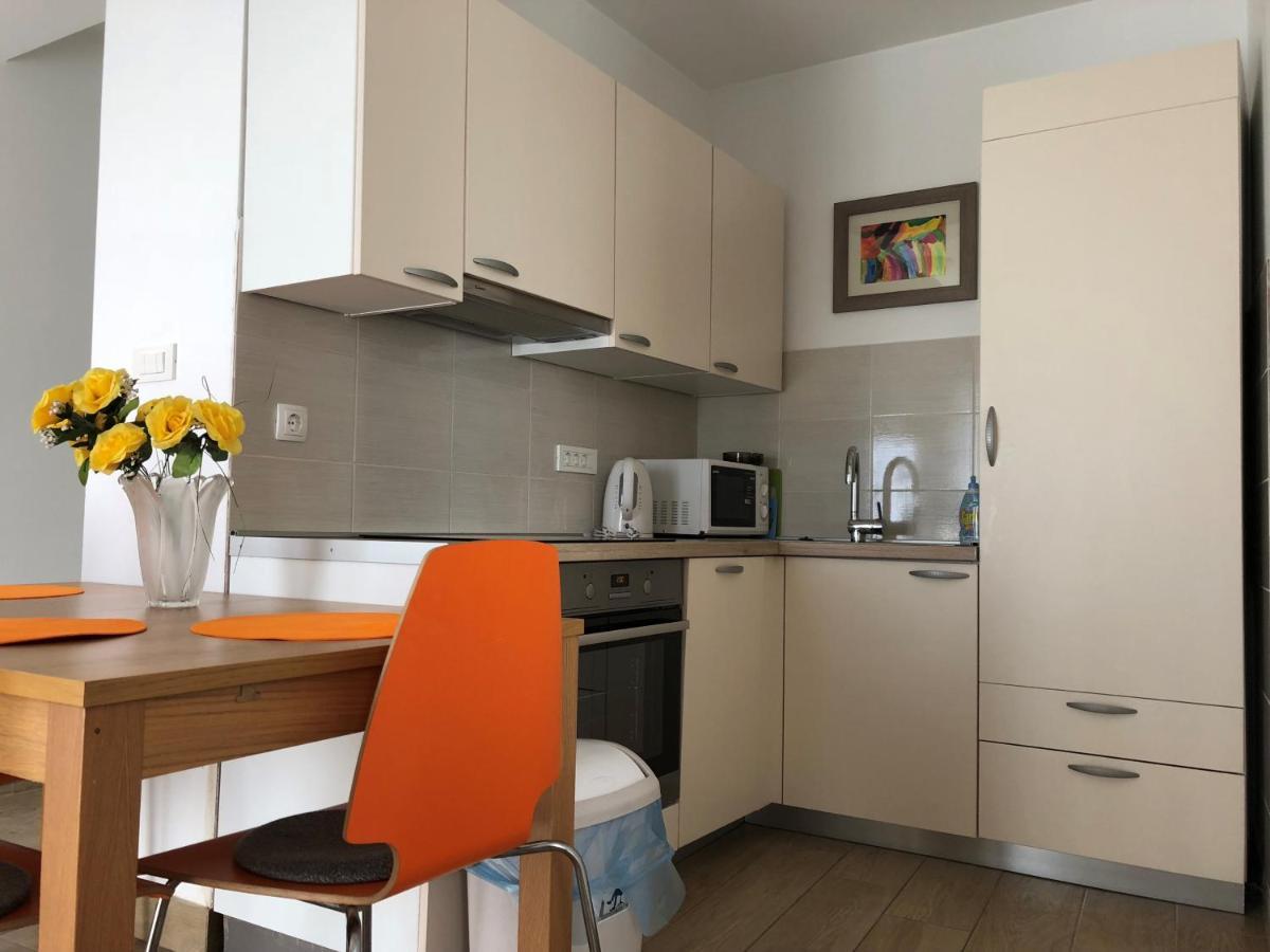 Apartmani I Sobe Ivancic1 โนวีวีโนดอลสกี ภายนอก รูปภาพ