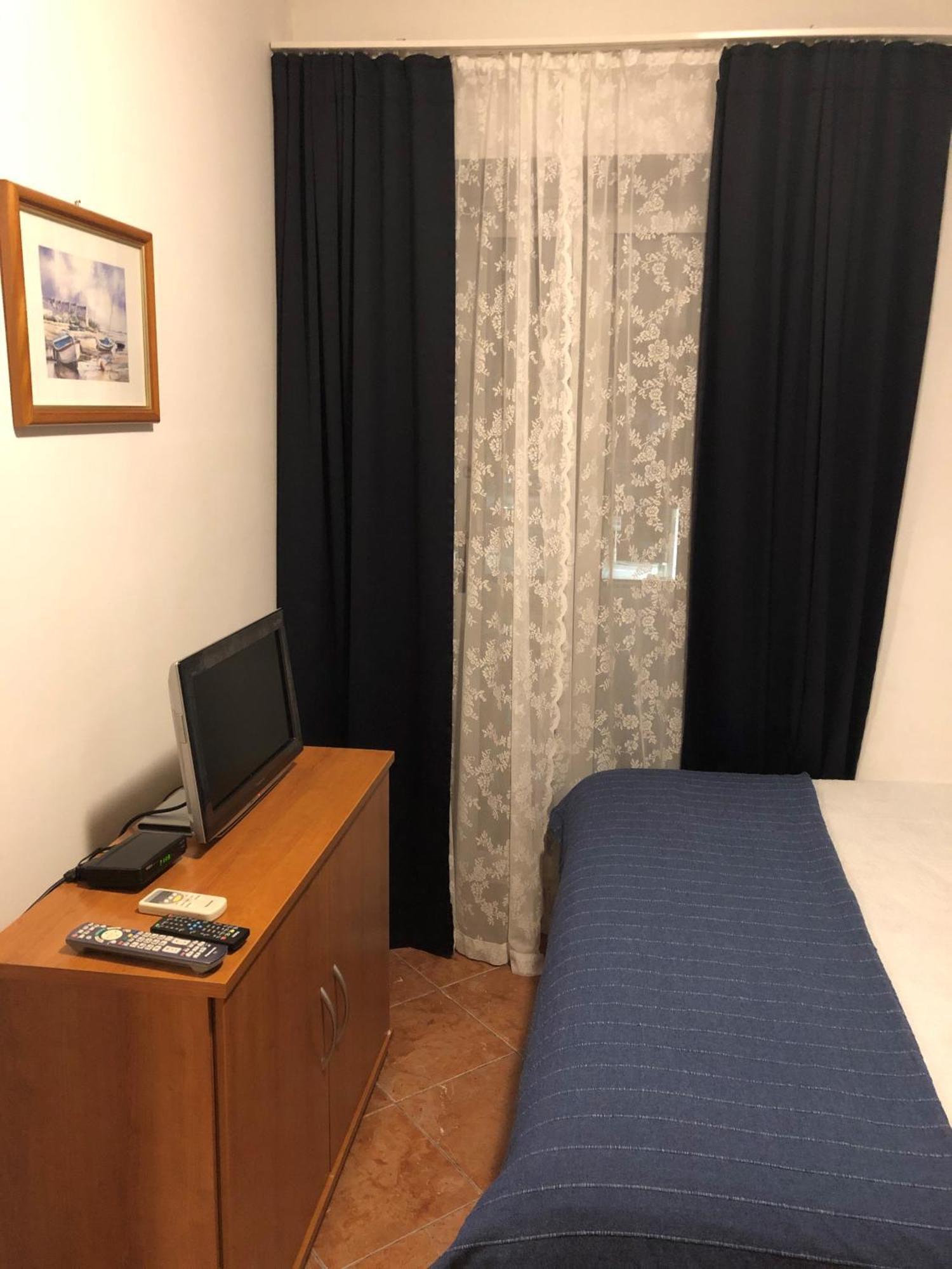 Apartmani I Sobe Ivancic1 โนวีวีโนดอลสกี ภายนอก รูปภาพ