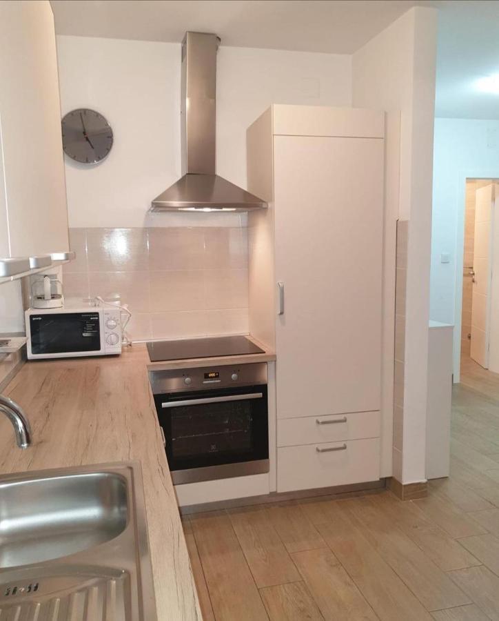 Apartmani I Sobe Ivancic1 โนวีวีโนดอลสกี ภายนอก รูปภาพ