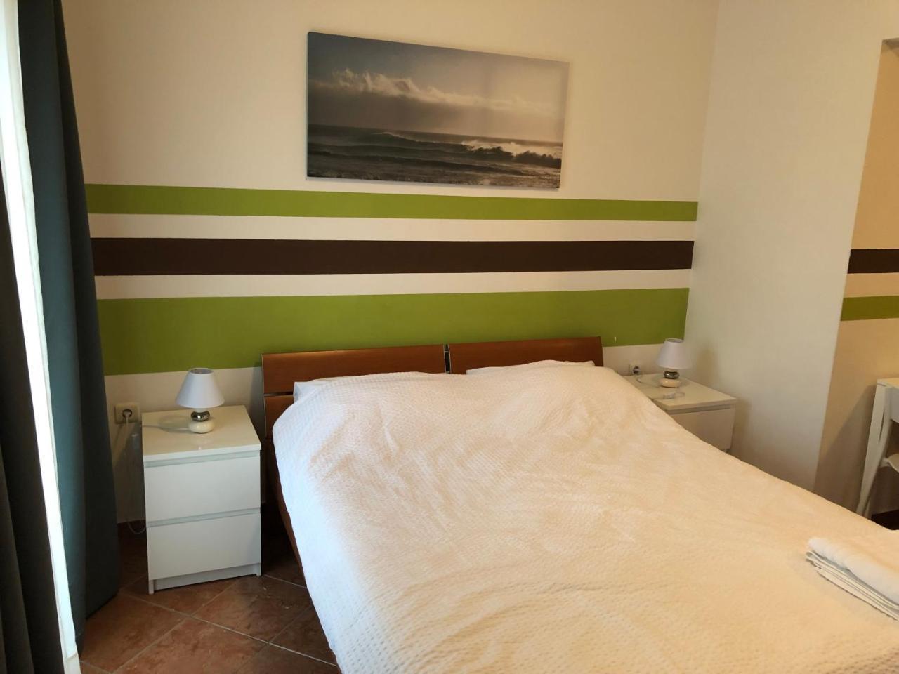 Apartmani I Sobe Ivancic1 โนวีวีโนดอลสกี ภายนอก รูปภาพ