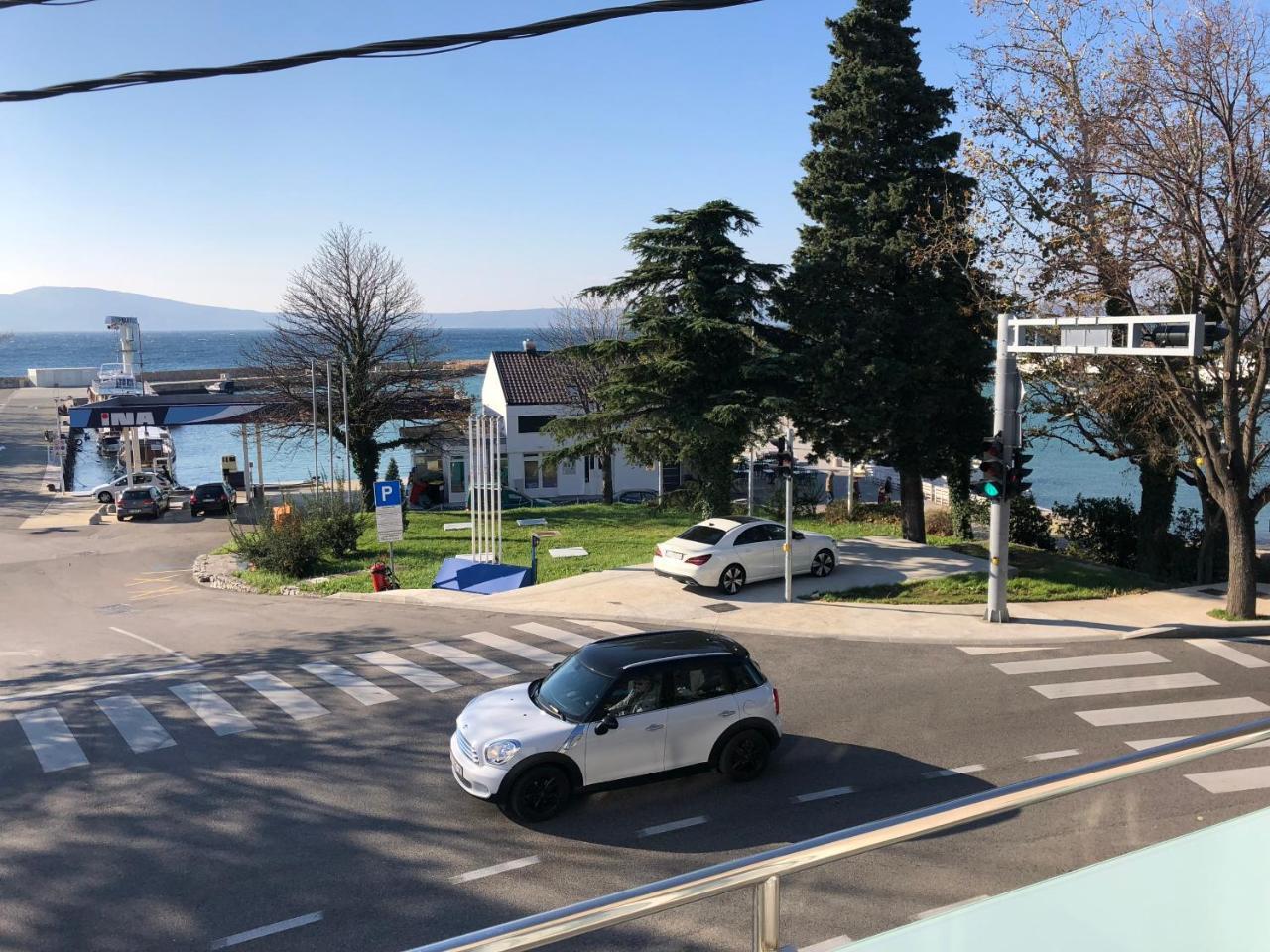 Apartmani I Sobe Ivancic1 โนวีวีโนดอลสกี ภายนอก รูปภาพ