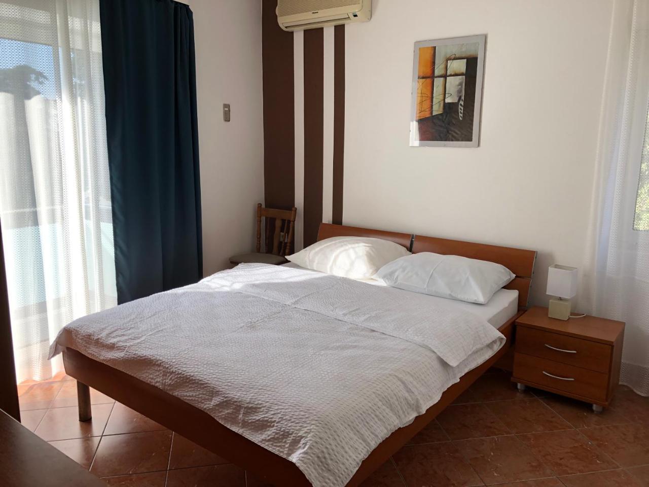 Apartmani I Sobe Ivancic1 โนวีวีโนดอลสกี ภายนอก รูปภาพ