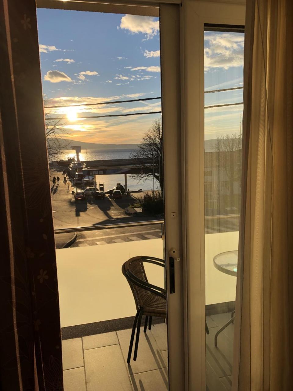 Apartmani I Sobe Ivancic1 โนวีวีโนดอลสกี ภายนอก รูปภาพ