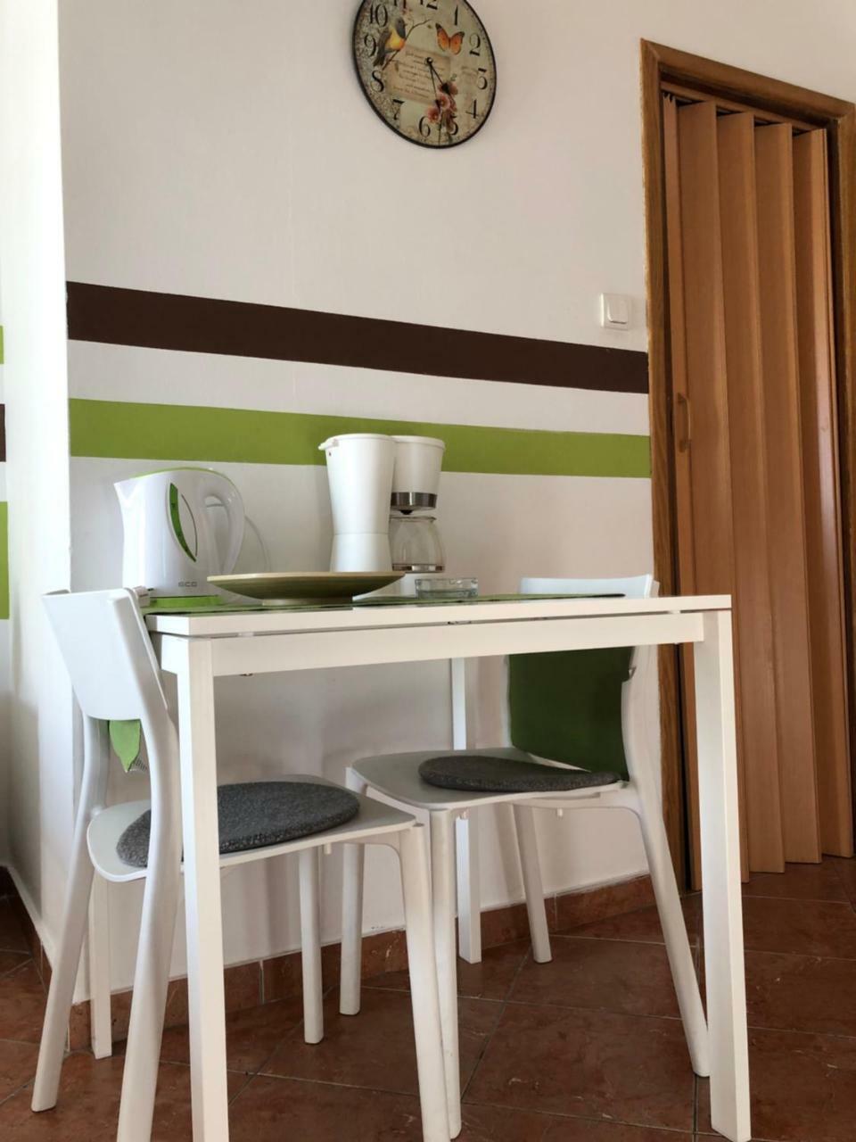 Apartmani I Sobe Ivancic1 โนวีวีโนดอลสกี ภายนอก รูปภาพ